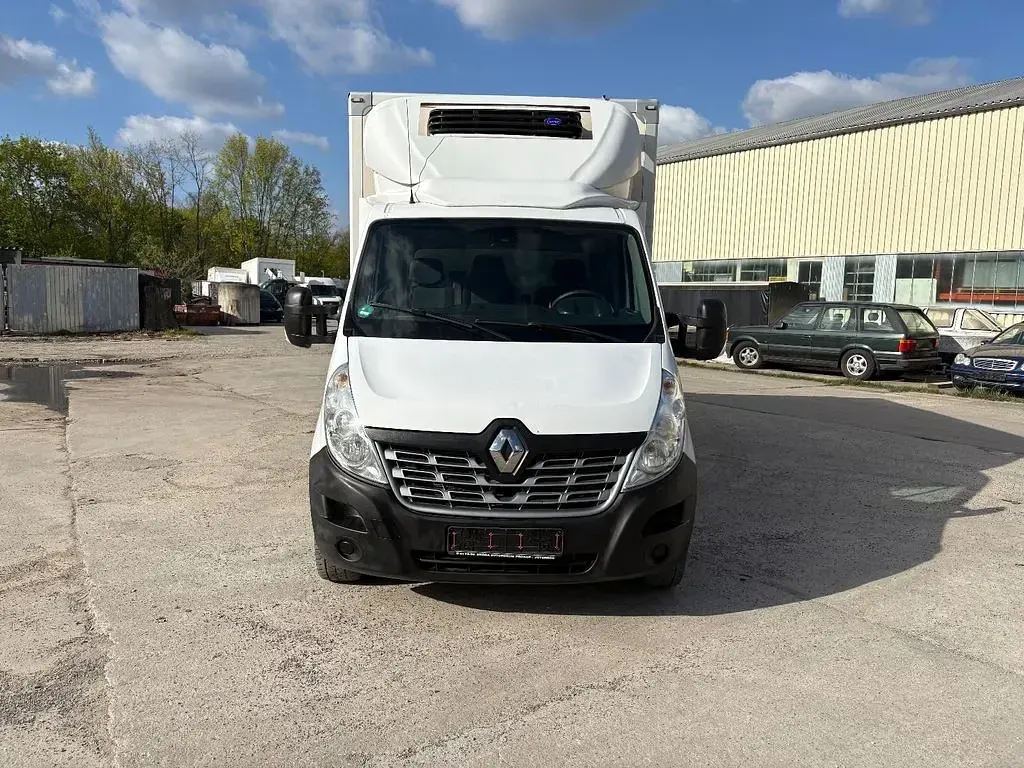 Gebraucht Renault Master 170 PS (125 kW) 2019 Weiß Van / Kleinbus