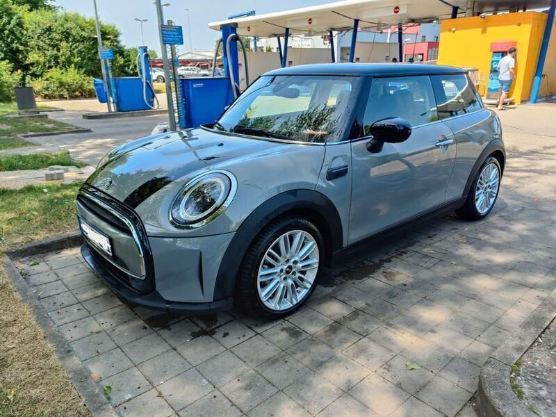 Grau Gebraucht 2021 Mini Cooper Kleinwagen | 23.000 € (Teuer) - Bild 1/4