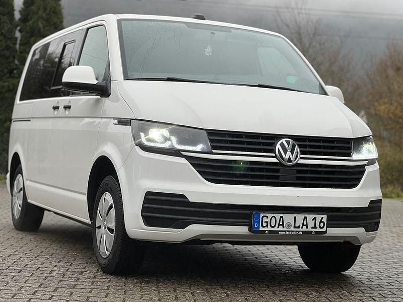 Weiß Gebraucht 2022 VW Transporter Van | 38.500 € - Bild 1/4