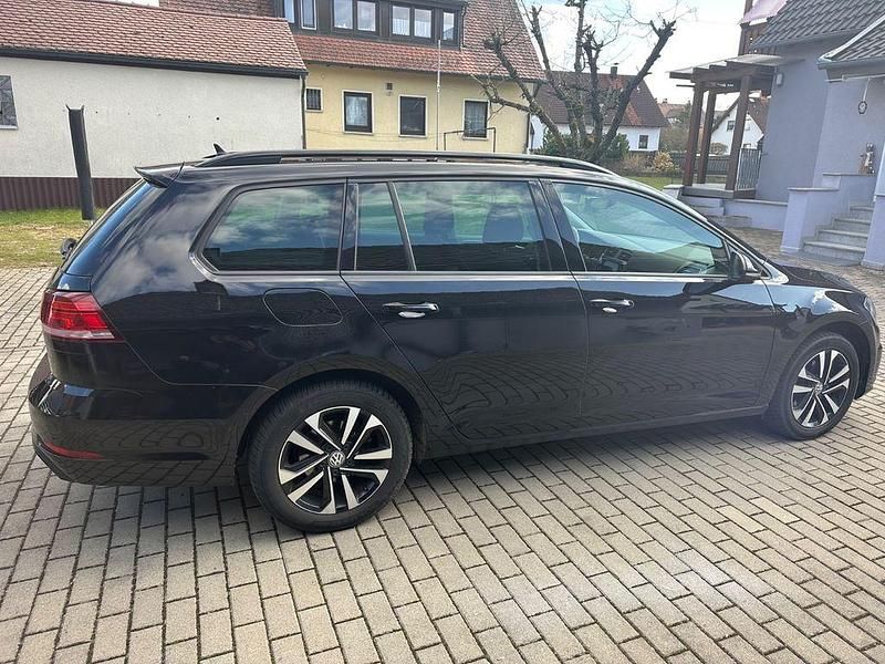 Gebraucht VW Golf VII IQ Drive 150 PS (110 kW) 2020 Schwarz Kombi
