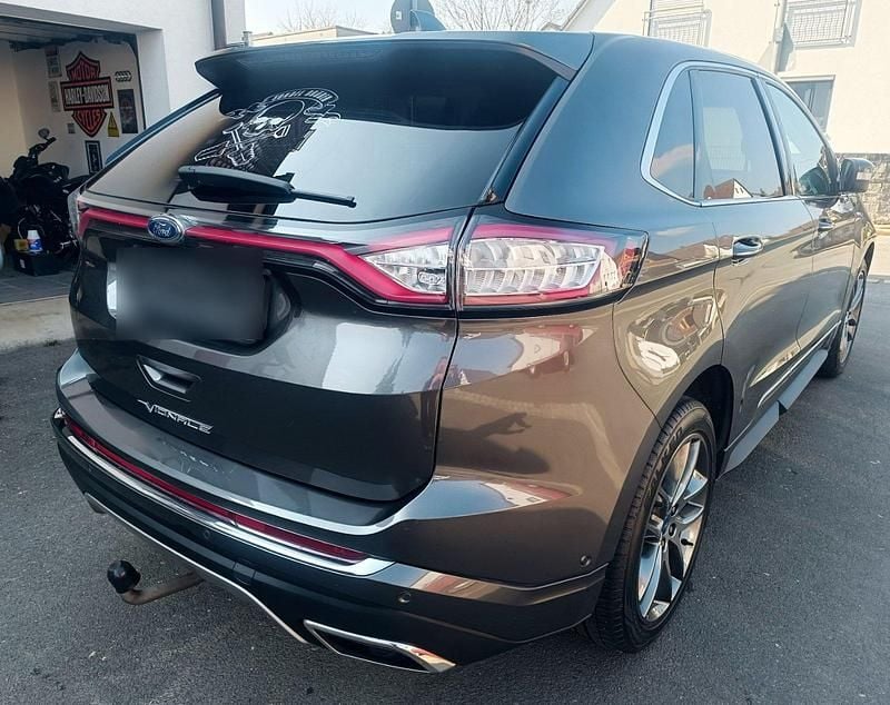 Gebraucht Ford Edge Vignale 210 PS (154 kW) 2017 Grau SUV