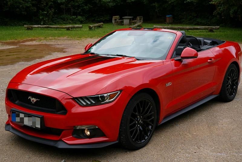 Rot Gebraucht 2017 Ford Mustang GT Cabrio | 36.000 € (Fairer Preis) - Bild 1/4