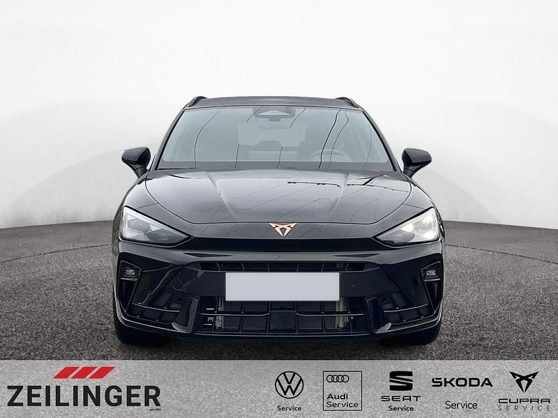 Gebraucht Cupra Leon 150 PS (110 kW) 2025 Mitternachtsschwarz Limousine