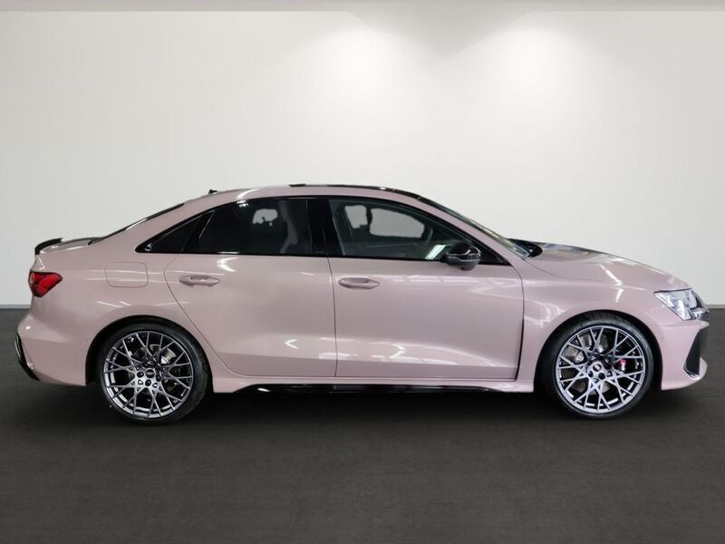 Gebraucht Audi RS3 Sport 400 PS (294 kW) 2025 Violett Limousine