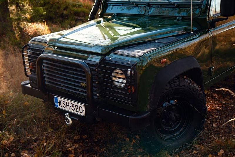 Gebraucht Land Rover Defender S 122 PS (89 kW) 2002 Grün Kombi