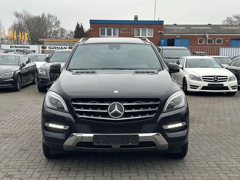 Gebraucht Mercedes ML350 258 PS (189 kW) 2013 Schwarz SUV