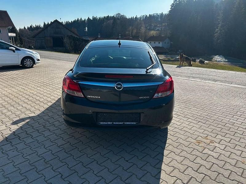 Gebraucht Opel Insignia Innovation 131 PS (96 kW) 2013 Schwarz Limousine