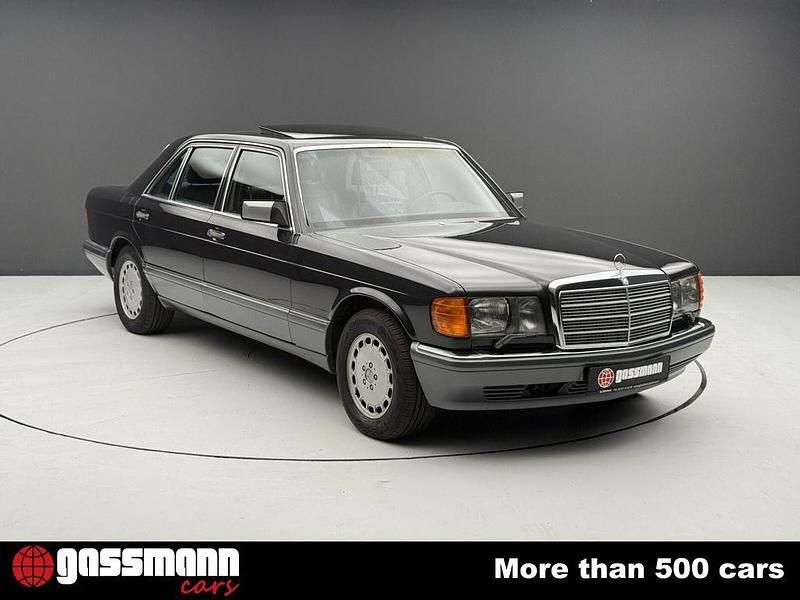 Gebraucht Mercedes 560 279 PS (205 kW) 1991 Schwarz Limousine