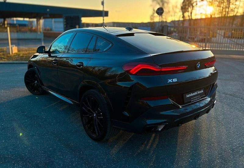 Gebraucht BMW X6 M Sport 298 PS (219 kW) 2023 Schwarz SUV