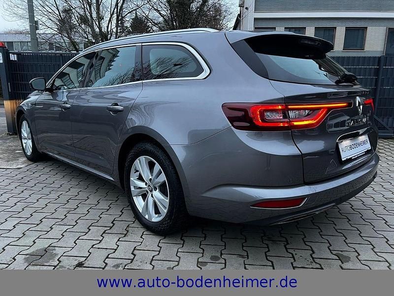 Gebraucht Renault Talisman GrandTour Life 150 PS (110 kW) 2018 Grau Kombi