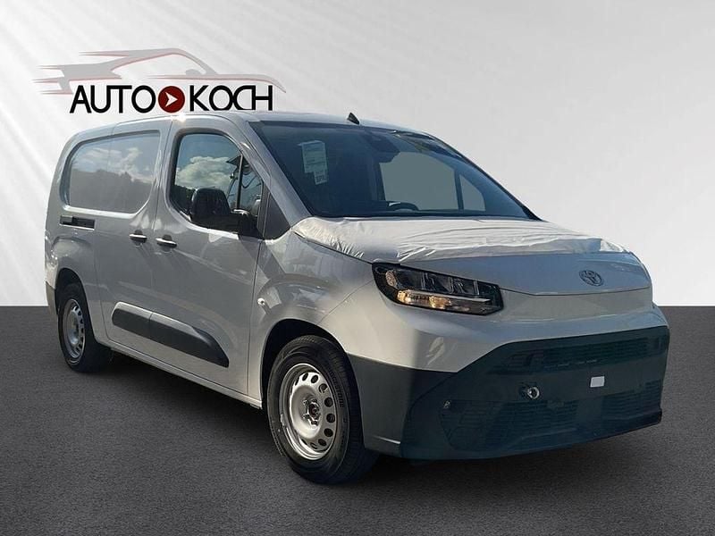 Weiß Neu 2025 Toyota Proace City Van | 26.340 € (Superpreis) - Bild 1/4