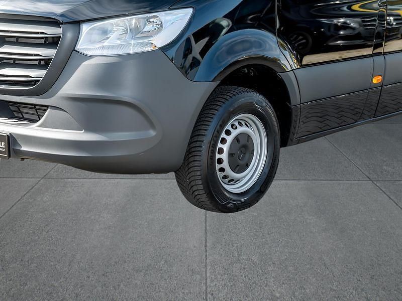 Schwarz Gebraucht 2024 Mercedes Sprinter Van | 44.899 € (Teuer) - Bild 1/4