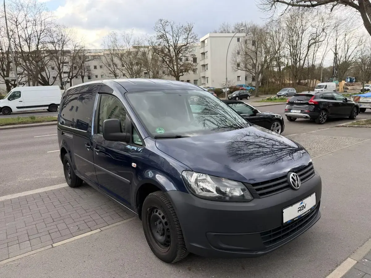 Gebraucht VW Caddy 102 PS (75 kW) 2014 Blau Van / Kleinbus