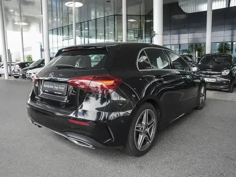Gebraucht Mercedes A200 AMG 150 PS (110 kW) 2024 Nachtschwarz uni Limousine