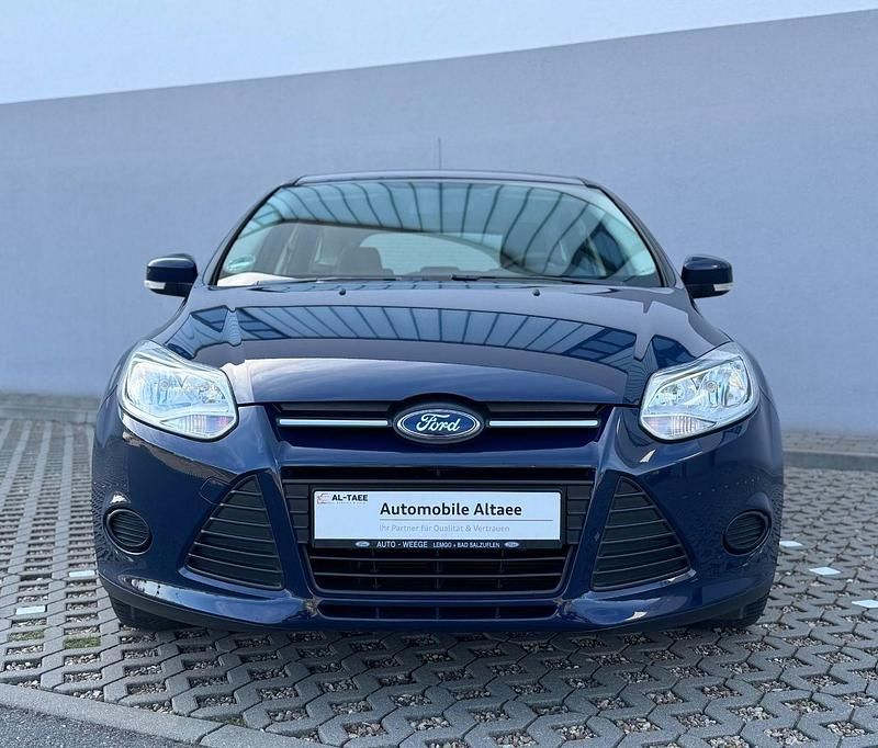 Usata Ford Focus 101 CV (74 kW) 2014 Blu Station wagon