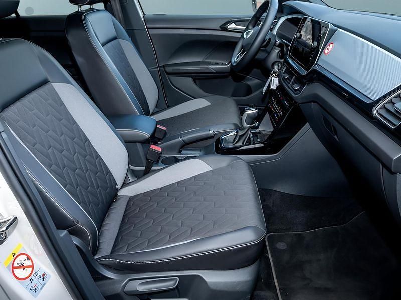 Gebraucht VW T-Cross 116 PS (85 kW) 2025 Grau SUV