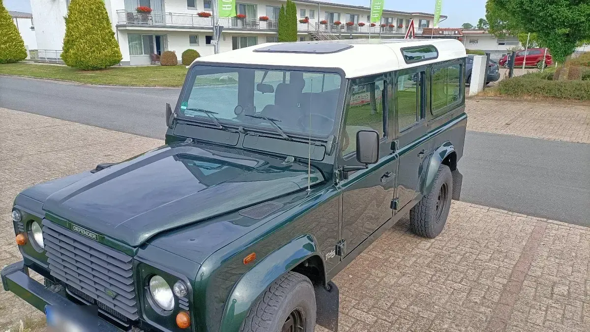 Gebraucht Land Rover Defender S 122 PS (89 kW) 2002 Grün SUV