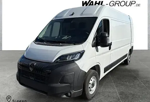 Gebraucht Peugeot Boxer 140 PS (102 kW) 2024 Weiß Van