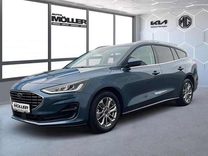 Używany Ford Focus Titanium 125 KM (91 kW) 2023 Niebieski Sedan/Limuzyna