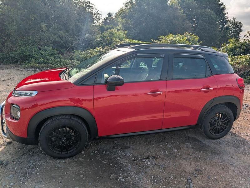 Rot Gebraucht 2018 Citroën C3 Aircross PureTech SUV | 11.200 € (Fairer Preis) - Bild 1/4
