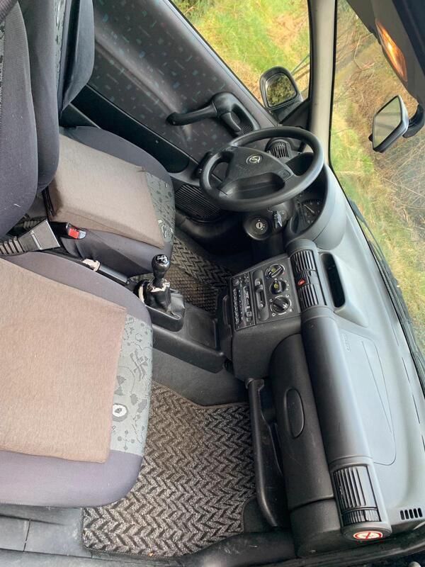 Blau Gebraucht 1998 Opel Corsa Kleinwagen | 500 € (Fairer Preis) - Bild 1/4