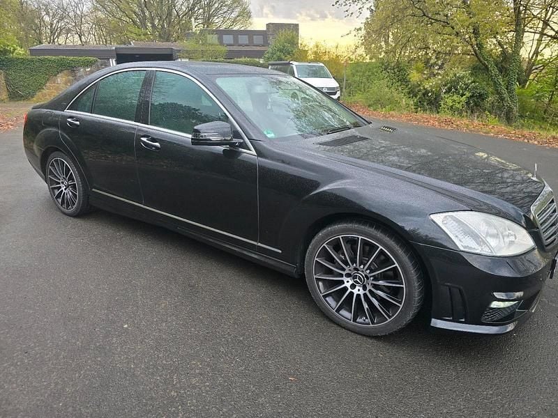 Gebraucht Mercedes S320 235 PS (172 kW) 2008 Schwarz Limousine