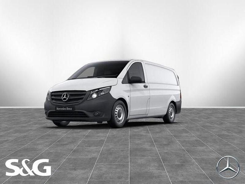 Weiß Gebraucht 2022 Mercedes Vito Van | 24.359 € - Bild 1/4
