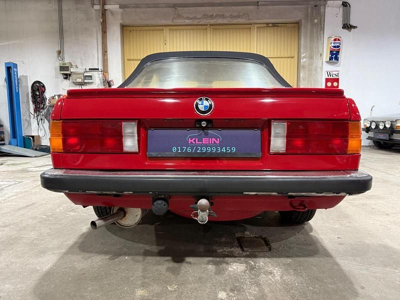 Gebraucht BMW 318 Cabriolet Basis 105 PS (77 kW) 1987 Rot Cabrio