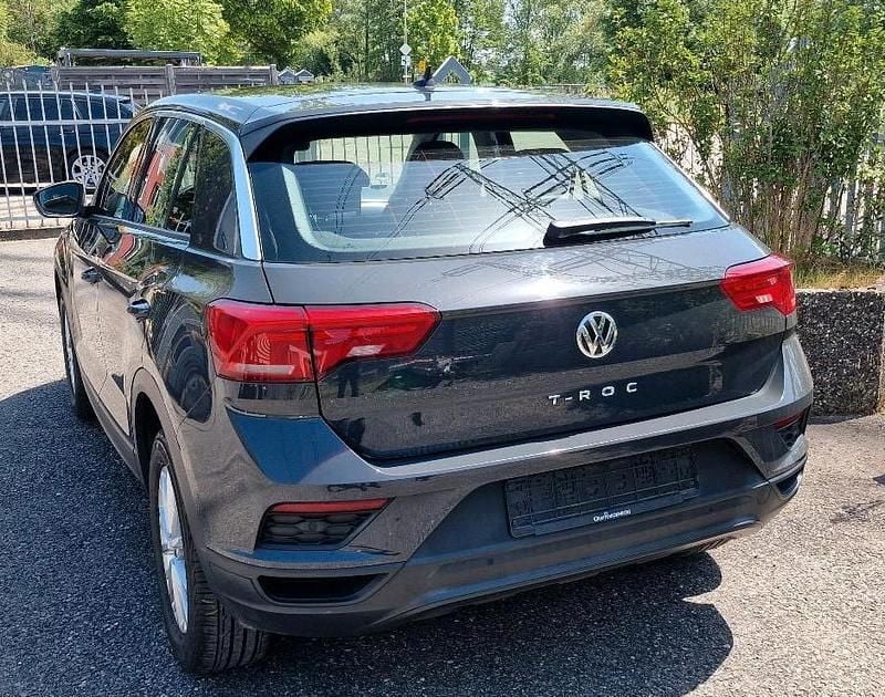 Gebraucht VW T-Roc 150 PS (110 kW) 2018 Grau SUV