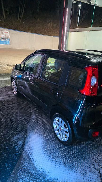 Gebraucht Fiat Panda 69 PS (50 kW) 2012 Schwarz Kleinwagen