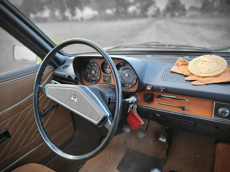 Gebraucht VW Passat 55 PS (40 kW) 1974 Grün Limousine