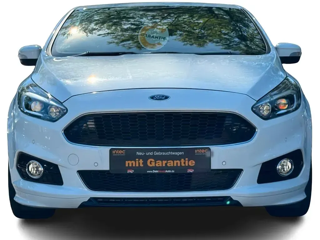 Gebraucht Ford S-MAX ST-Line 165 PS (121 kW) 2019 Weiß Van / Kleinbus