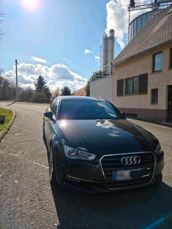 Gebraucht Audi A3 180 PS (132 kW) 2014 Braun Limousine