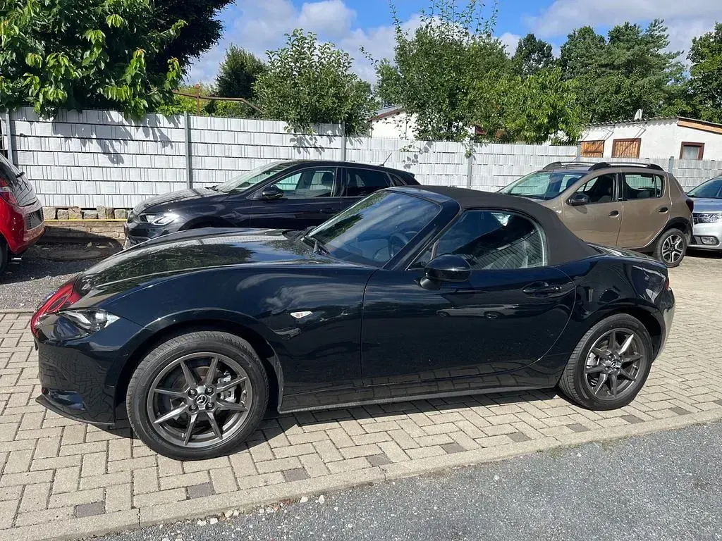 Gebraucht Mazda MX5 Exclusive-Line 132 PS (97 kW) 2025 Schwarz Cabrio