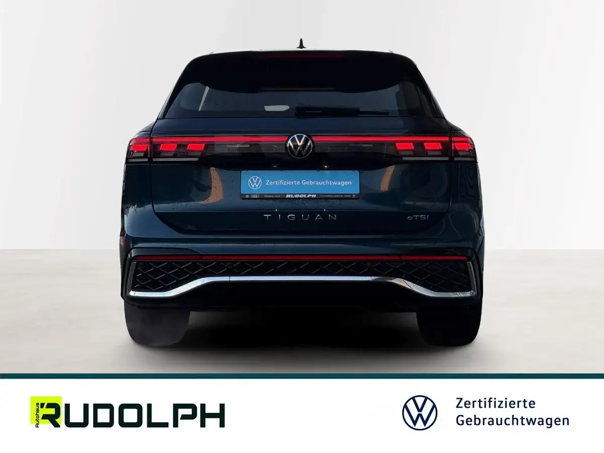 Neu VW Tiguan R-line 150 PS (110 kW) 2025 Blau SUV