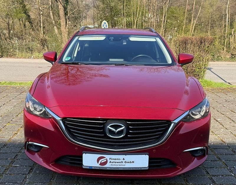 Gebraucht Mazda 6 Exclusive-Line 150 PS (110 kW) 2016 Soul red Kombi