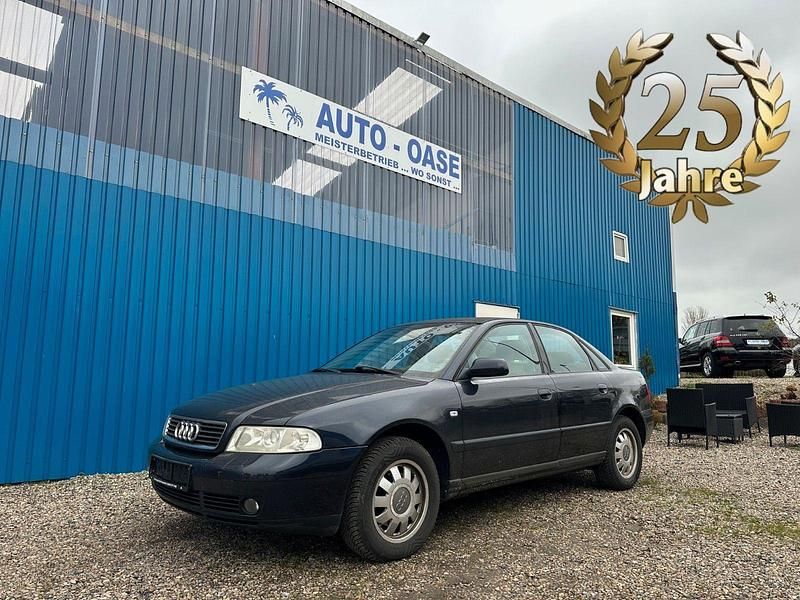 Blau Gebraucht 2000 Audi A4 Limousine | 1.290 € (Guter Preis) - Bild 1/3