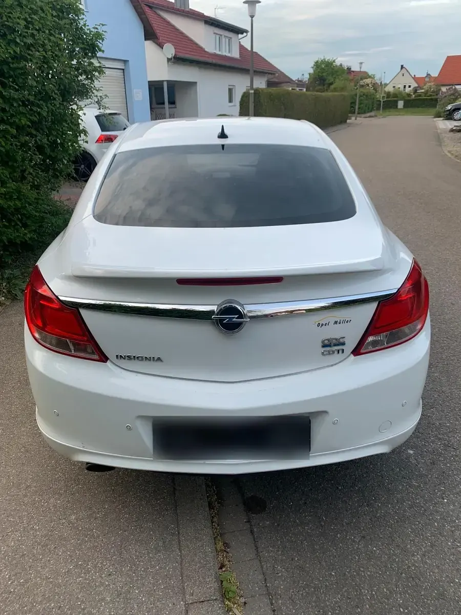 Gebraucht Opel Insignia OPC 160 PS (117 kW) 2010 Weiß Limousine