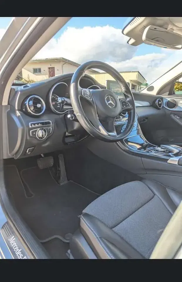 Gebraucht Mercedes C220 Exclusive 170 PS (125 kW) 2015 Limousine