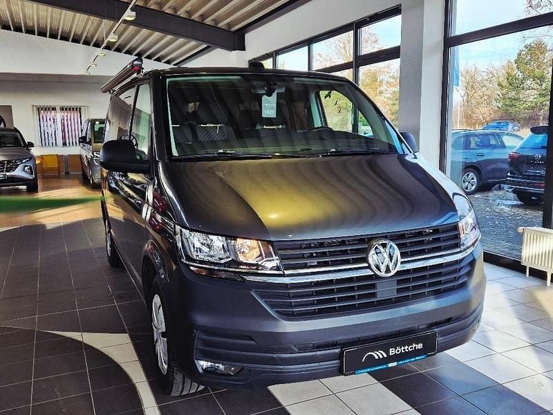 Gebraucht VW T6.1 Trendline 150 PS (110 kW) 2023 Indiumgrau metallic Van