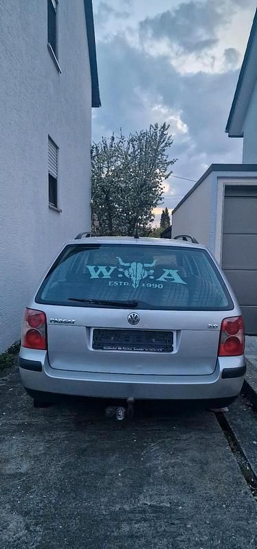 Gebraucht VW Passat 116 PS (85 kW) 2002 Silber Kombi