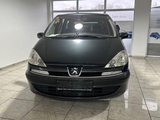 Farbe astergrau/metalliclacki Gebraucht 2004 Peugeot 807 Tendance Van / Kleinbus | 3.800 € - Bild 1/4