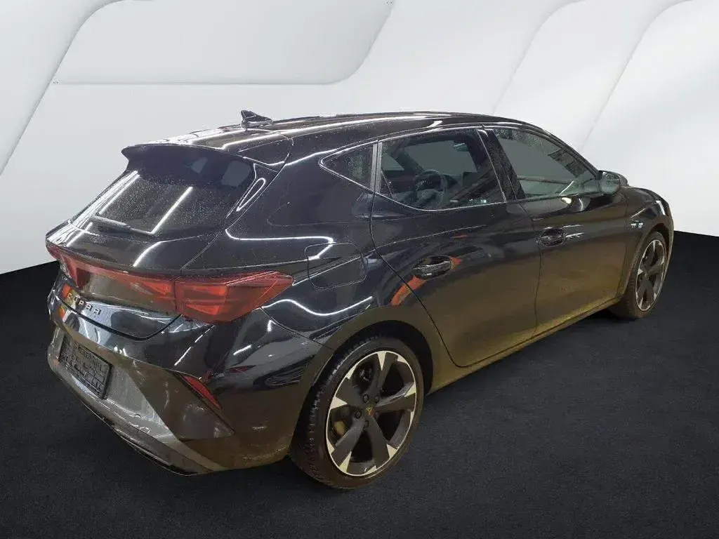 Usata Cupra Leon 150 CV (110 kW) 2025 Nero Berlina
