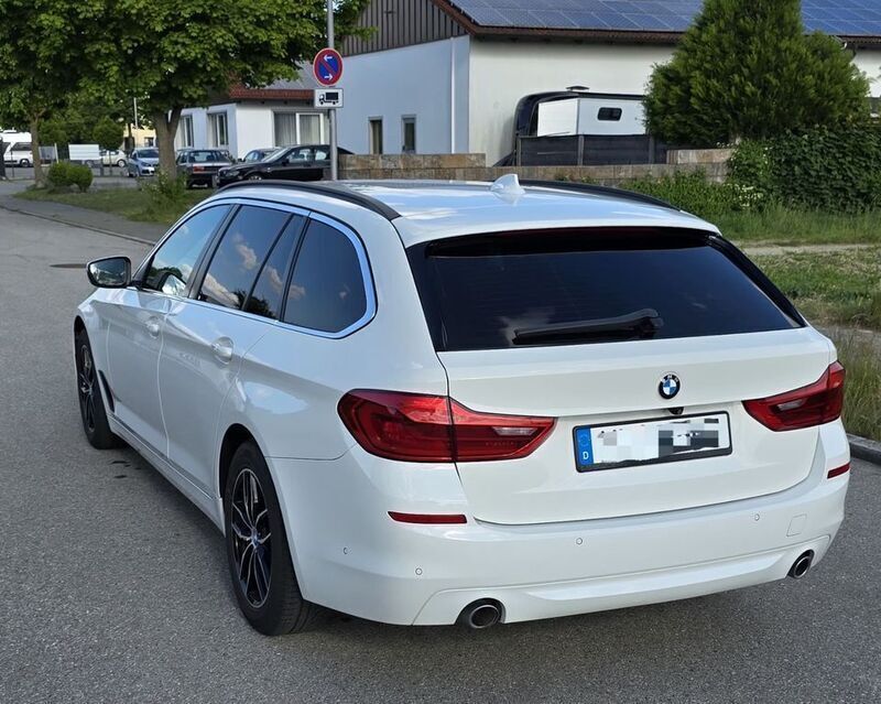 Gebraucht BMW 520 184 PS (135 kW) 2019 Weiß Kombi