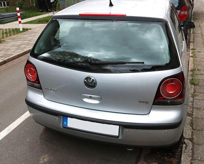 Gebraucht VW Polo 69 PS (50 kW) 2006 Silber Kleinwagen