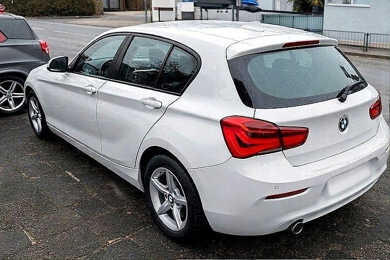Gebraucht BMW 116 Sport Line 116 PS (85 kW) 2018 Weiß Kleinwagen