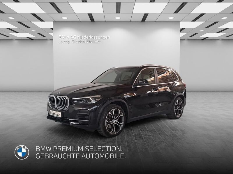 Schwarz Gebraucht 2022 BMW X5 SUV | 63.904 € (Fairer Preis) - Bild 1/4