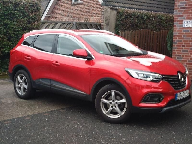 Gebraucht Renault Kadjar Techno 116 PS (85 kW) 2022 Rot SUV