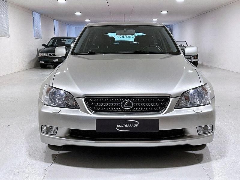 Gebraucht Lexus IS300 213 PS (156 kW) 2003 Silber Kombi