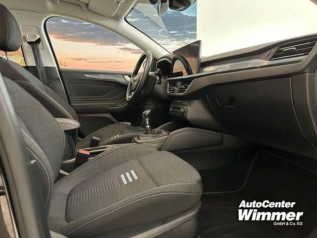 Używany Ford Focus Active X 155 KM (114 kW) 2023 Czarny Kombi